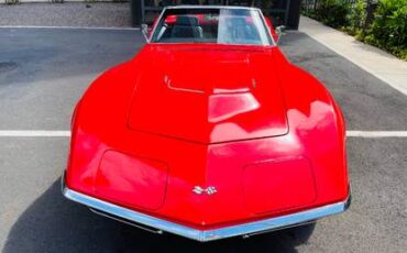 Chevrolet-Corvette-1969-12