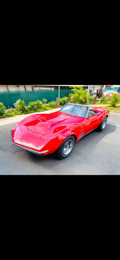 Chevrolet-Corvette-1969-13