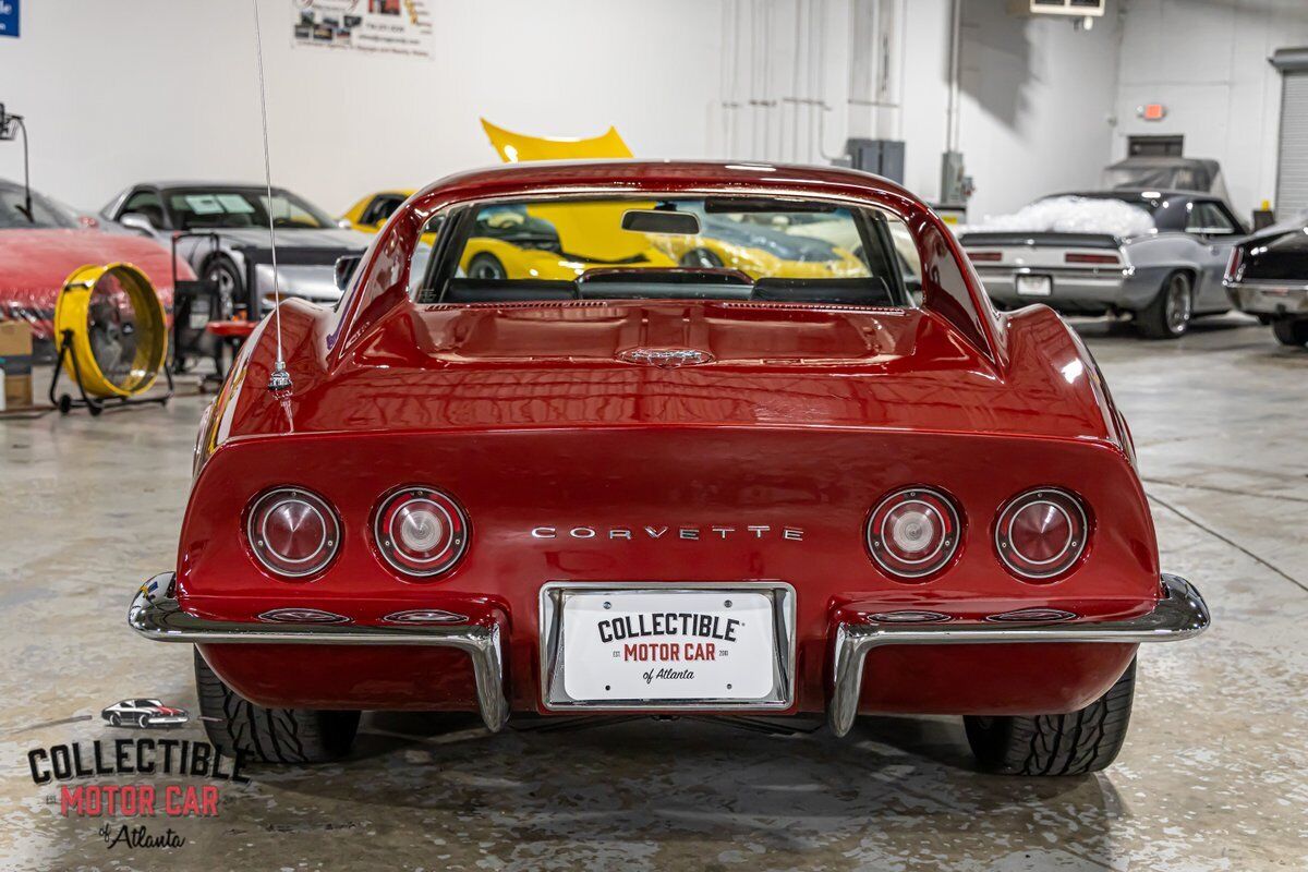 Chevrolet-Corvette-1969-15