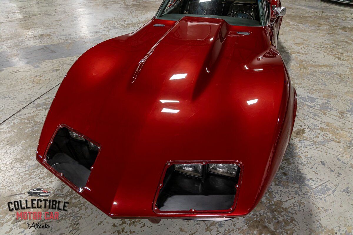 Chevrolet-Corvette-1969-28