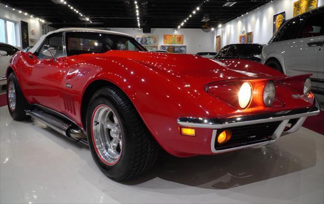 Chevrolet-Corvette-1969-3