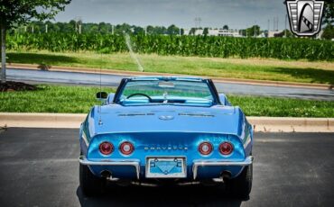 Chevrolet-Corvette-1969-5