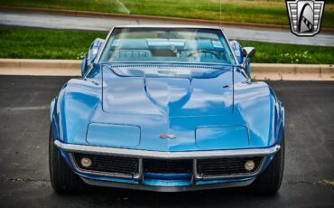 Chevrolet-Corvette-1969-9