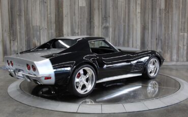 Chevrolet-Corvette-1970-3