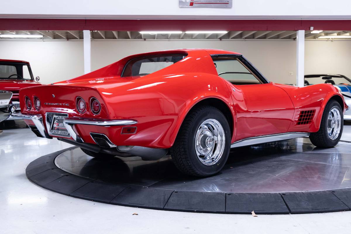 Chevrolet-Corvette-1970-4