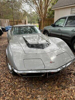 Chevrolet Corvette  year1}