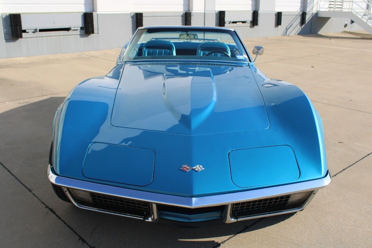 Chevrolet-Corvette-1970-6