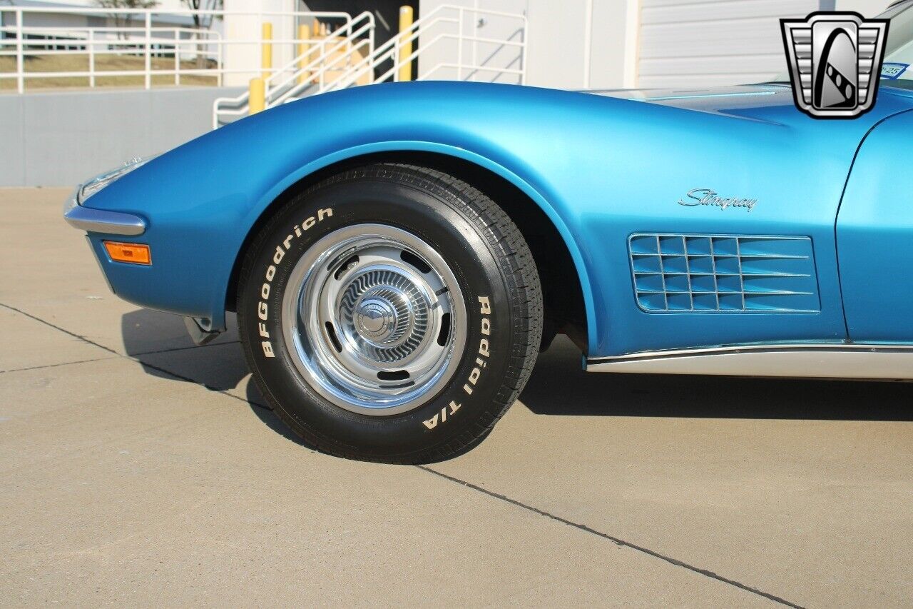 Chevrolet-Corvette-1970-8