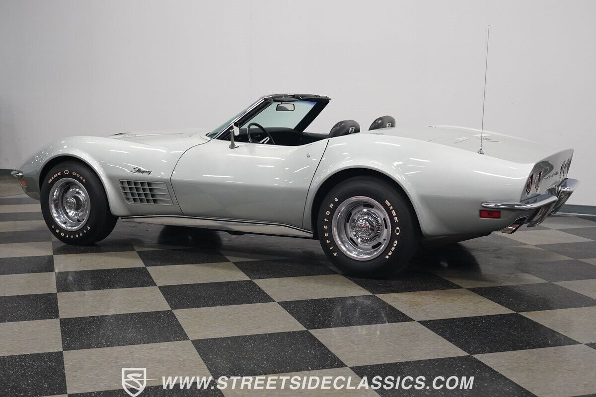 Chevrolet-Corvette-1970-9