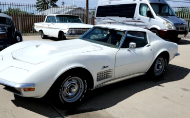 Chevrolet-Corvette-1971-1