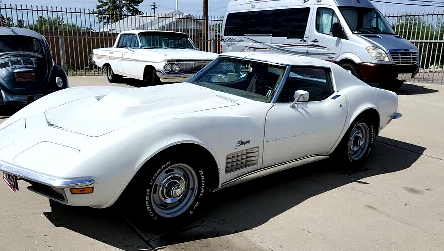 Chevrolet-Corvette-1971-1