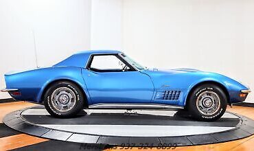 Chevrolet-Corvette-1971-14