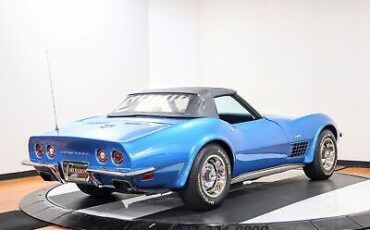 Chevrolet-Corvette-1971-17