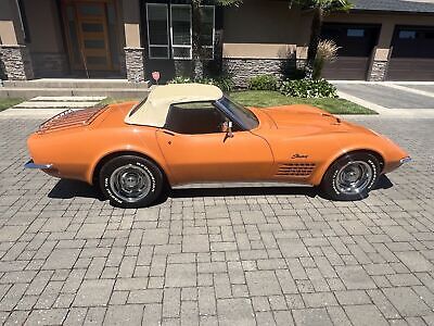 Chevrolet-Corvette-1971-17