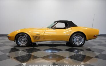 Chevrolet-Corvette-1971-2