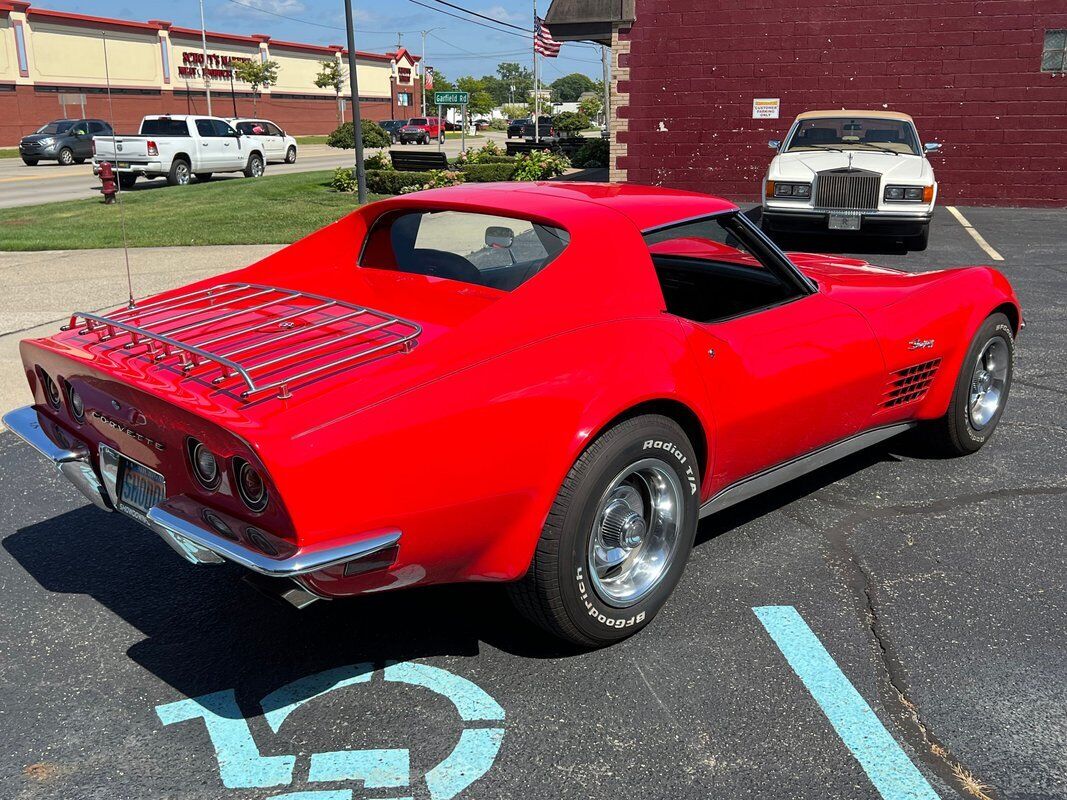 Chevrolet-Corvette-1971-5