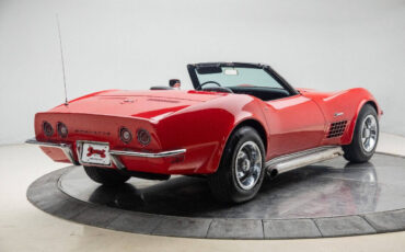 Chevrolet-Corvette-1971-8