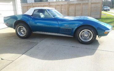 Chevrolet-Corvette-1972-1