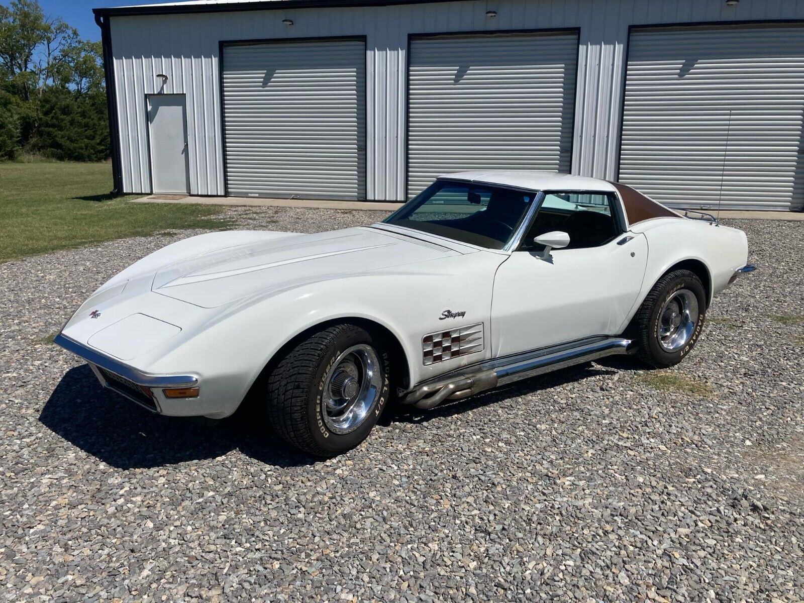 Chevrolet-Corvette-1972-11