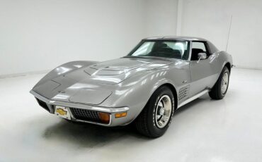 Chevrolet Corvette  year1}