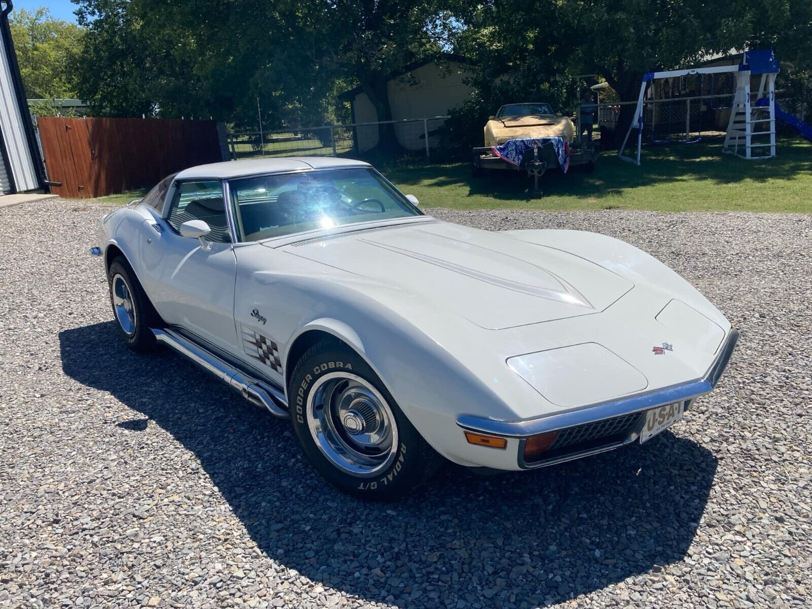 Chevrolet-Corvette-1972-14