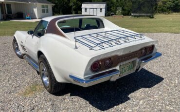 Chevrolet-Corvette-1972-19