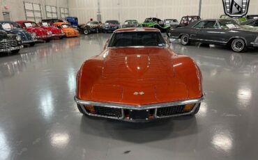 Chevrolet-Corvette-1972-2