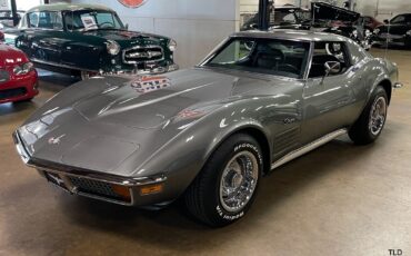 Chevrolet-Corvette-1972-2