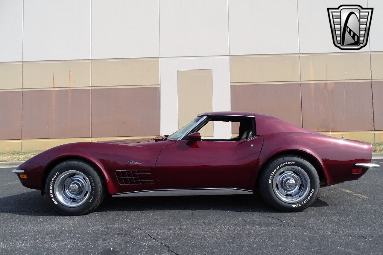 Chevrolet-Corvette-1972-3