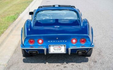 Chevrolet-Corvette-1972-4