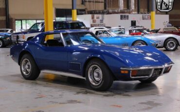 Chevrolet-Corvette-1972-5