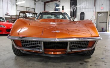 Chevrolet-Corvette-1972-8