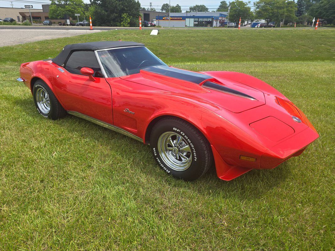 Chevrolet-Corvette-1973-1