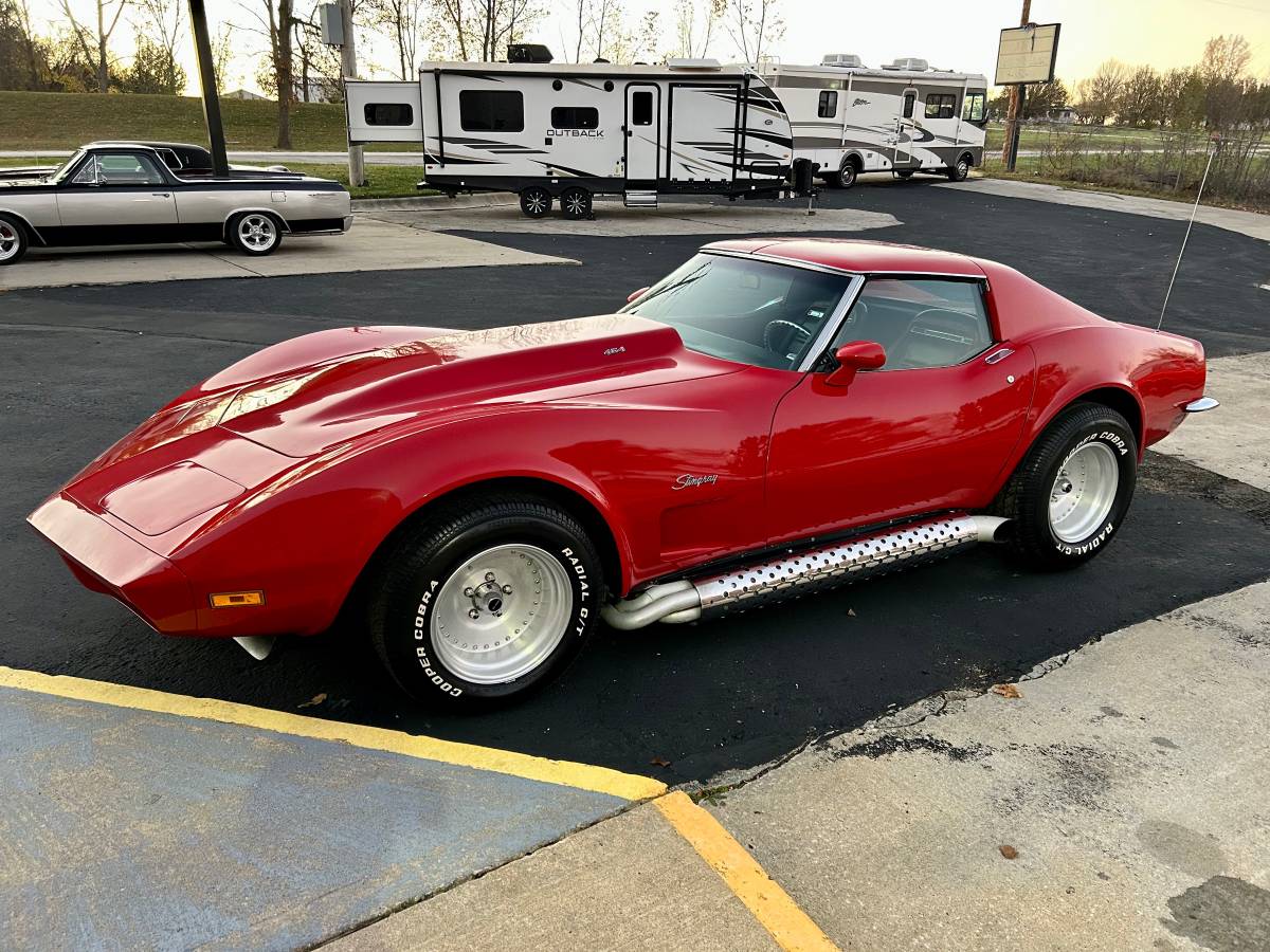 Chevrolet-Corvette-1973-16