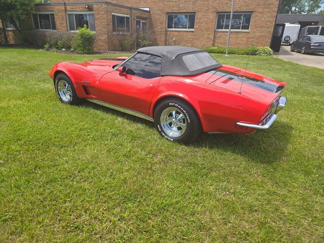 Chevrolet-Corvette-1973-17