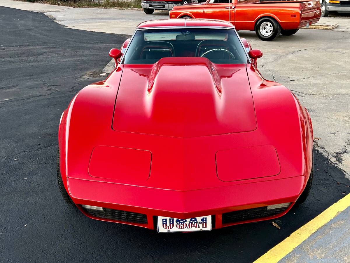 Chevrolet-Corvette-1973-17