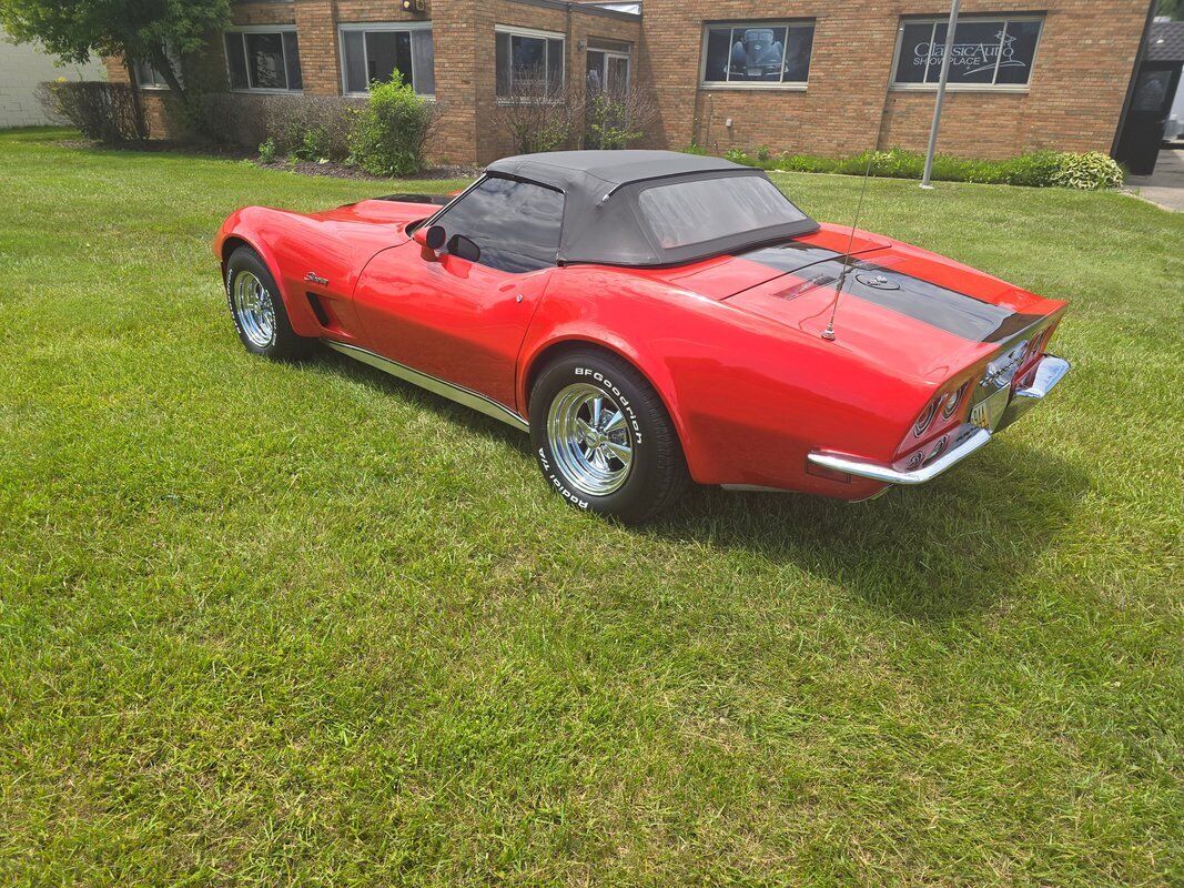 Chevrolet-Corvette-1973-18