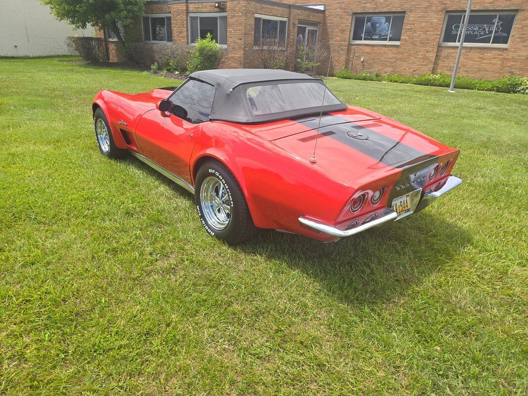 Chevrolet-Corvette-1973-19