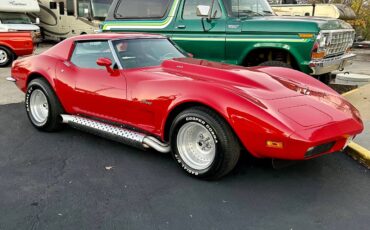 Chevrolet-Corvette-1973-2