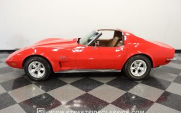 Chevrolet-Corvette-1973-2