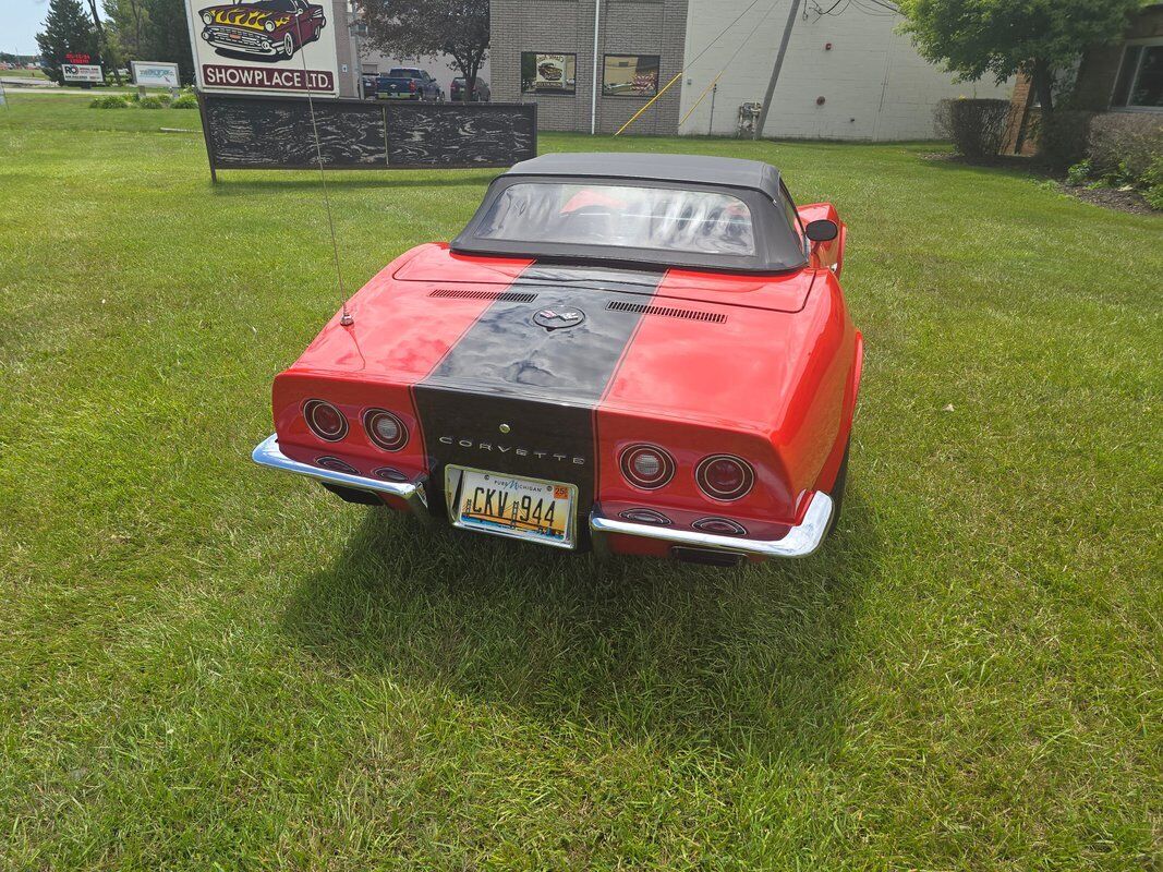 Chevrolet-Corvette-1973-25