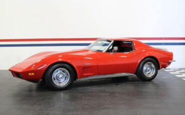 Chevrolet-Corvette-1973-3