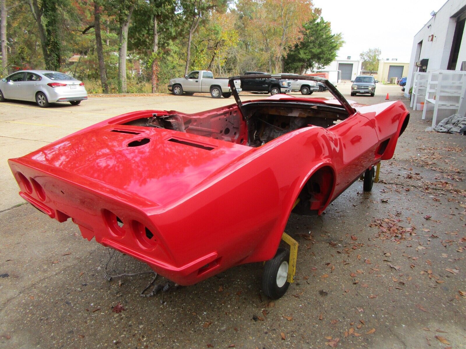 Chevrolet-Corvette-1973-3