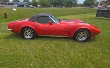 Chevrolet-Corvette-1973-34