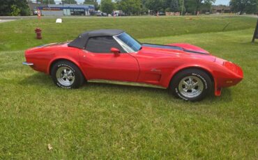 Chevrolet-Corvette-1973-35