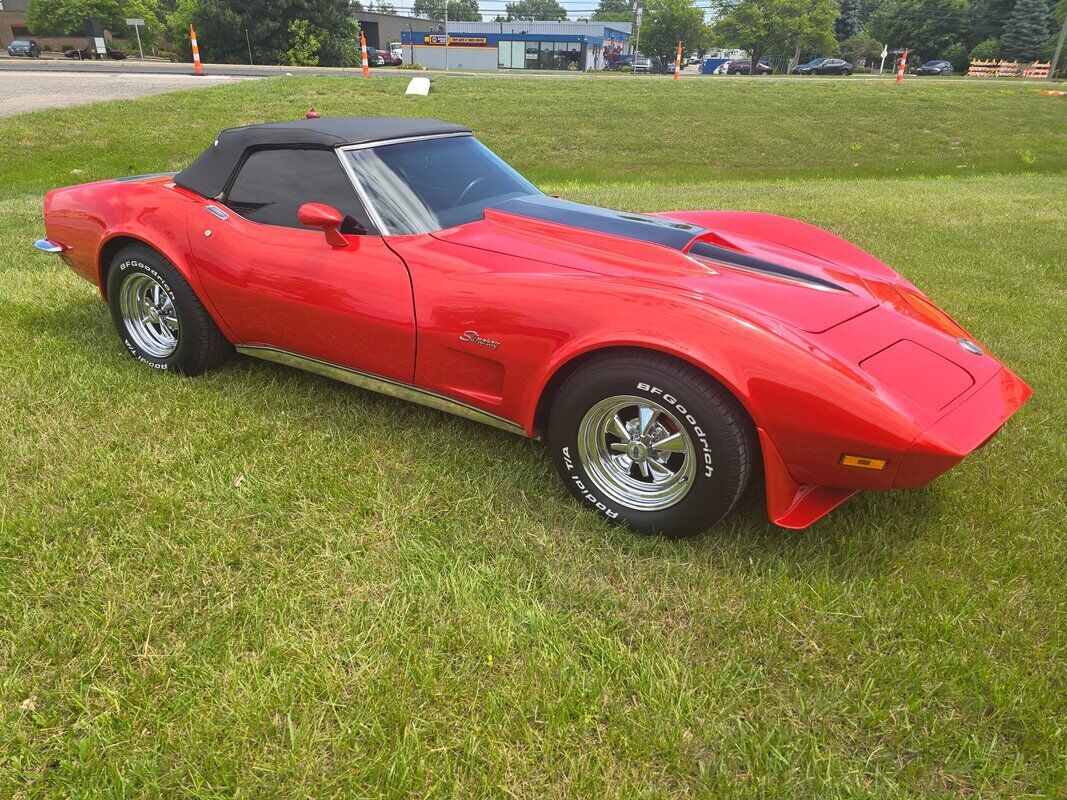 Chevrolet-Corvette-1973-38