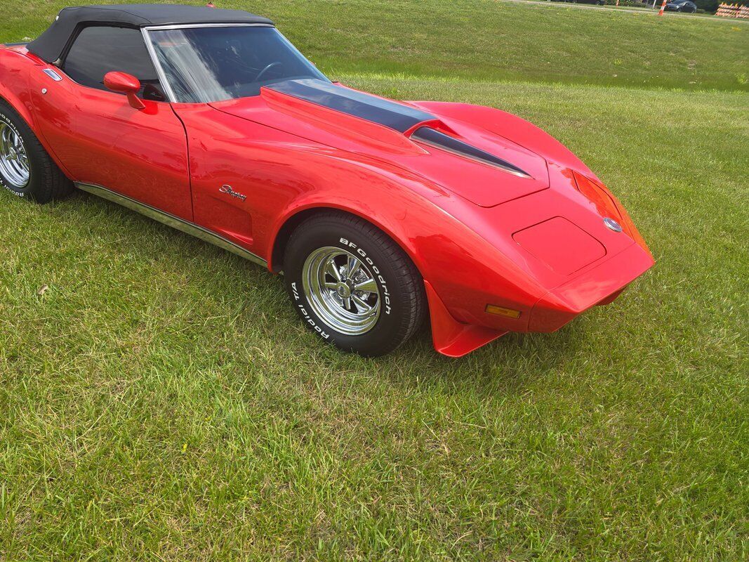 Chevrolet-Corvette-1973-39