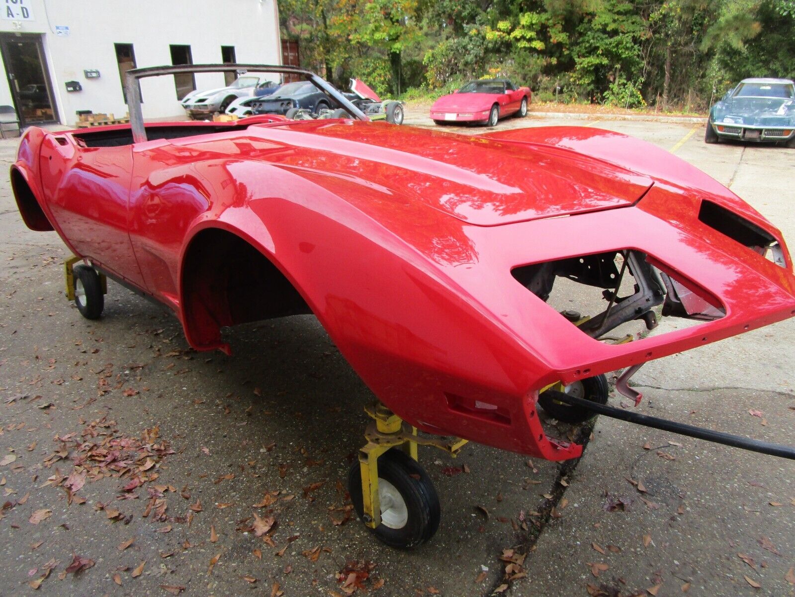 Chevrolet-Corvette-1973-4