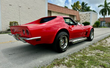 Chevrolet-Corvette-1973-4