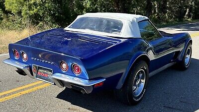 Chevrolet-Corvette-1973-4